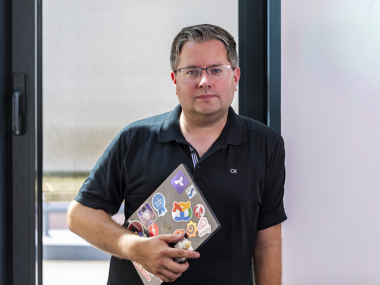 Porträt von Tobias Hingerl